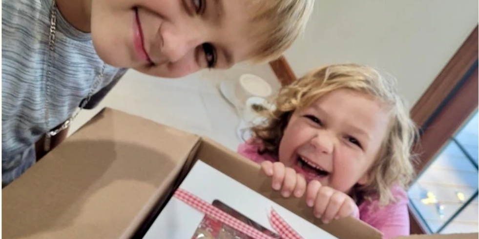 Little Miss Moffitt artisan cookies as a gift for grandkids, sweet treats that ship nationwide from the Philadelphia area
